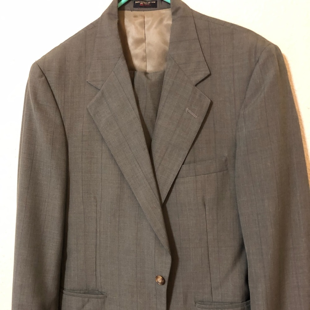 Custom made men’s suit. Summer
